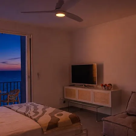 U Mare In Casa Vue Avec Acces Direct Au Littoral A Erbalunga (Corsica)