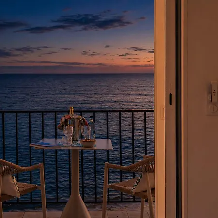 Apartment U Mare In Casa Vue Avec Acces Direct Au Littoral A Erbalunga (Corsica)